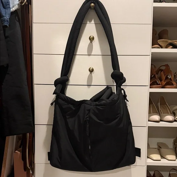 Olend Large Ona Bag - Picture 5 of 7